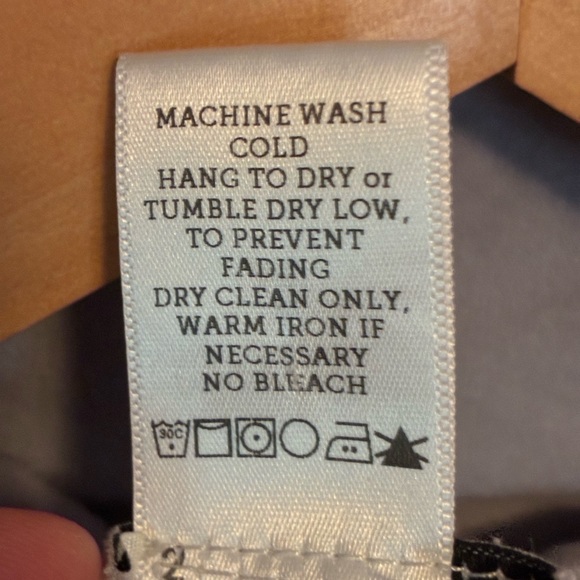 Prairie Underground Short Cloak Hoodie in Lilac - Picture 3 of 6